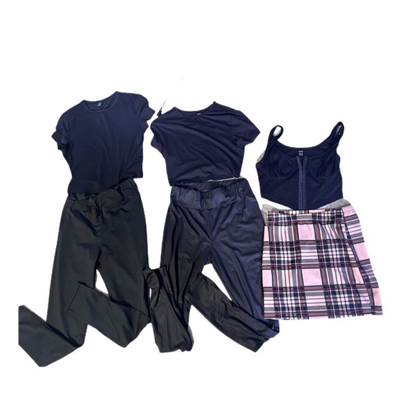 SHEIN Tops - JUNIORS SHEIN BUNDLE SIZE SMALL
